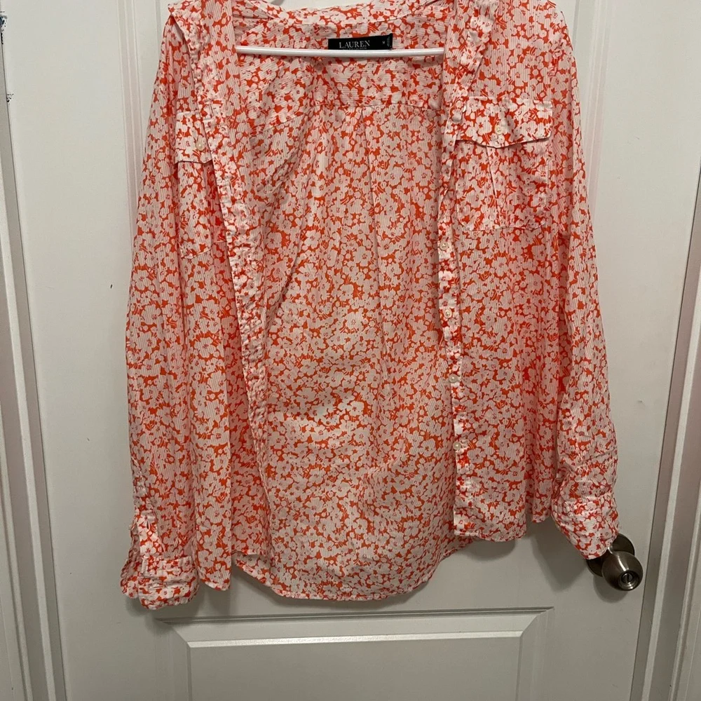 Lauren Ralph Lauren Floral Button Down Shirt Size Medium - Picture 2 of 8